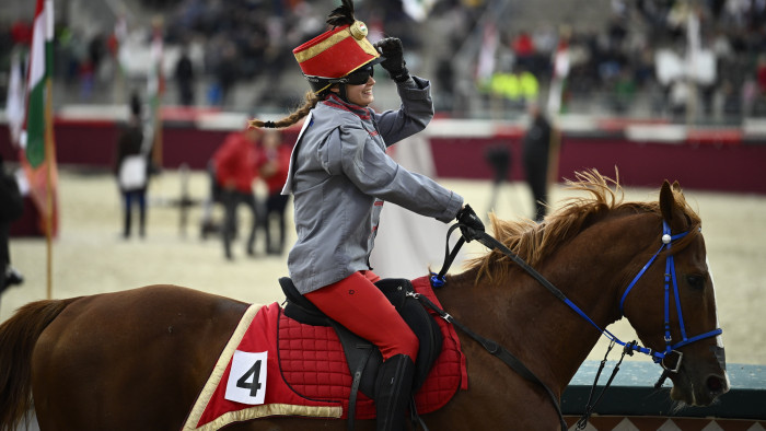 Vajdasági hölgy nyerte a 18. Nemzeti Vágtát – képek