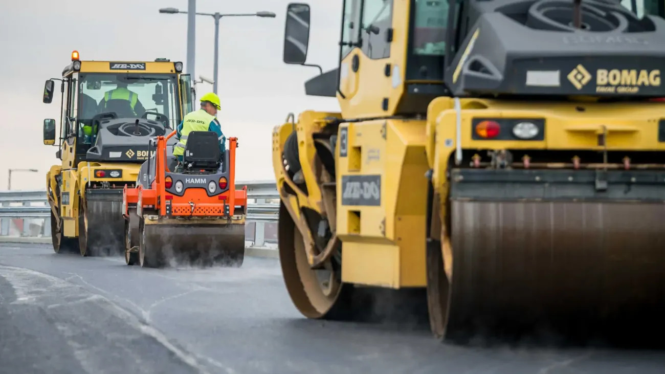 Aszfaltozzák a Flórián térnél lévő felüljárót