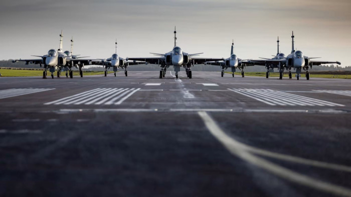 Hatalmas légiflottát akar Ukrajna, három gyártóval is tárgyal
