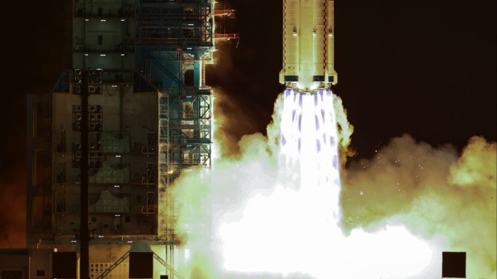 Dübörögve indult az űrbe a Mennyei Palota, különös állatokat visz magával