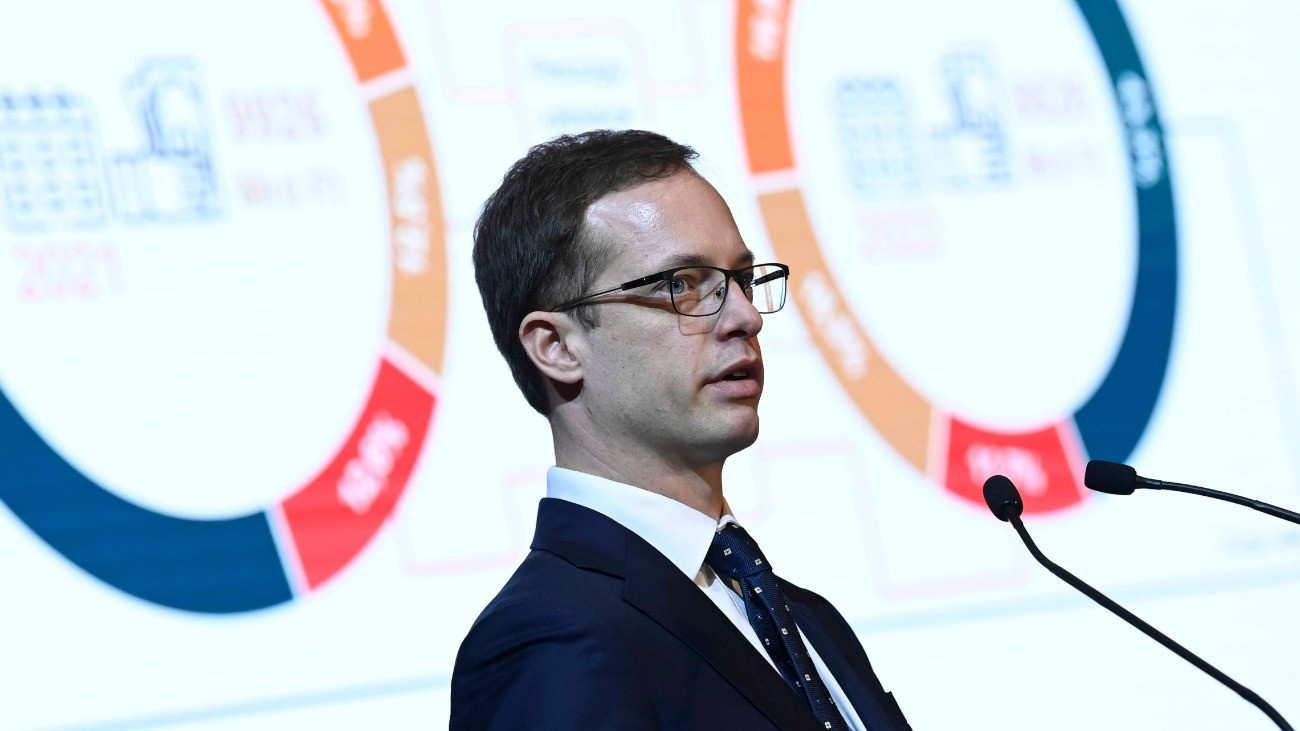 Végh Richárd, a Budapesti Értéktõzsde vezérigazgatója beszédet mond a Budapesti Értéktõzsde BÉT Legek 2022 díjátadó gáláján az MNB budapesti székházában 2023. február 23-án.