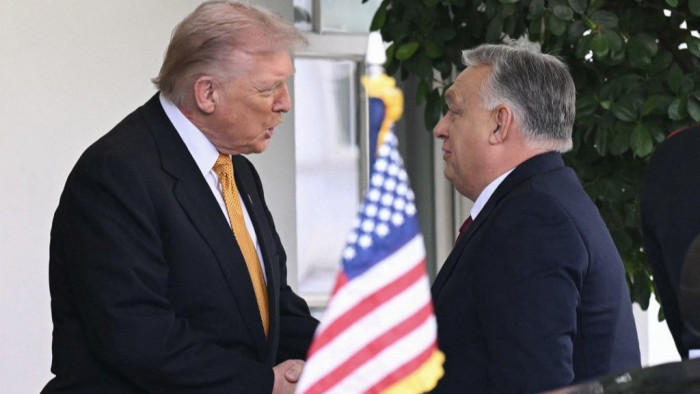 Donald Trump fogadta Orbán Viktort a Fehér Házban, megkezdődtek a tárgyalások