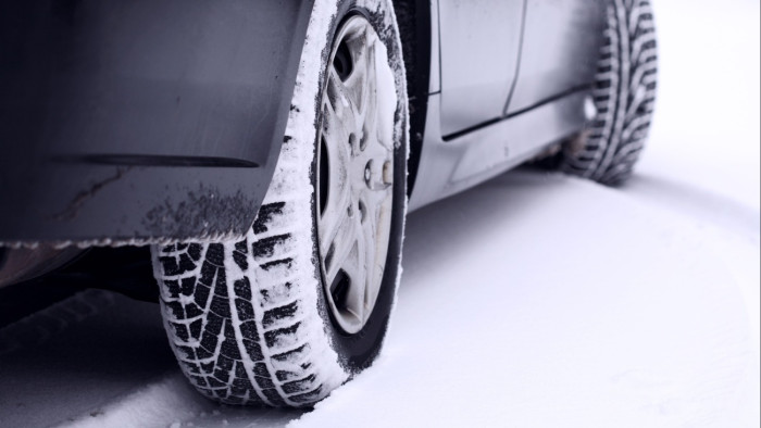 Erre a néhány méterre nagyon kellene figyelnie minden autósnak