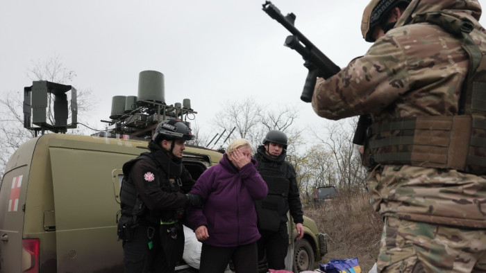 Visszavonultak az ukránok