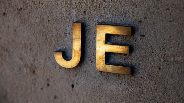 Donald Trump üzent a radikális baloldalnak az Epstein-ügyben