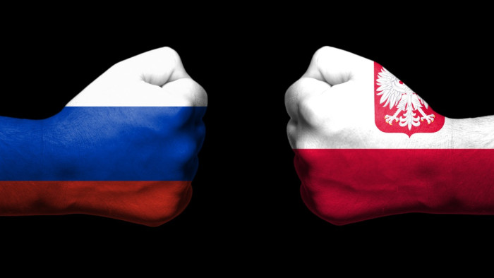 Orosz aktivisták vegzálták a lengyel nagykövetet Szentpéterváron