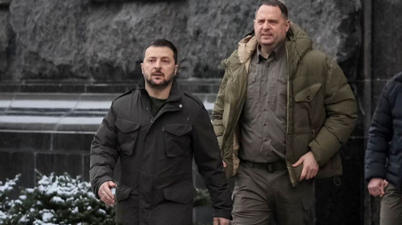 Volodimir Zelenszkij ukrán államfő és Andrij Boriszovics Jermak az elnöki kabinet főnöke.