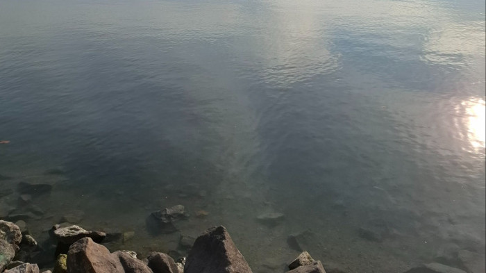 Megmoccant a Balaton