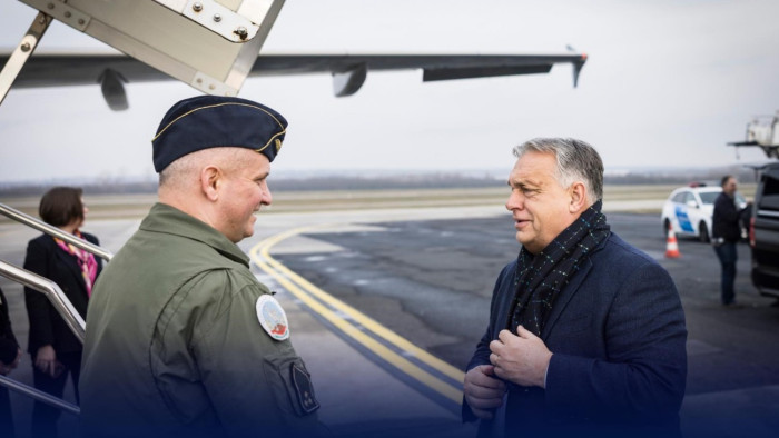Orbán Viktor ismét repülőre ült