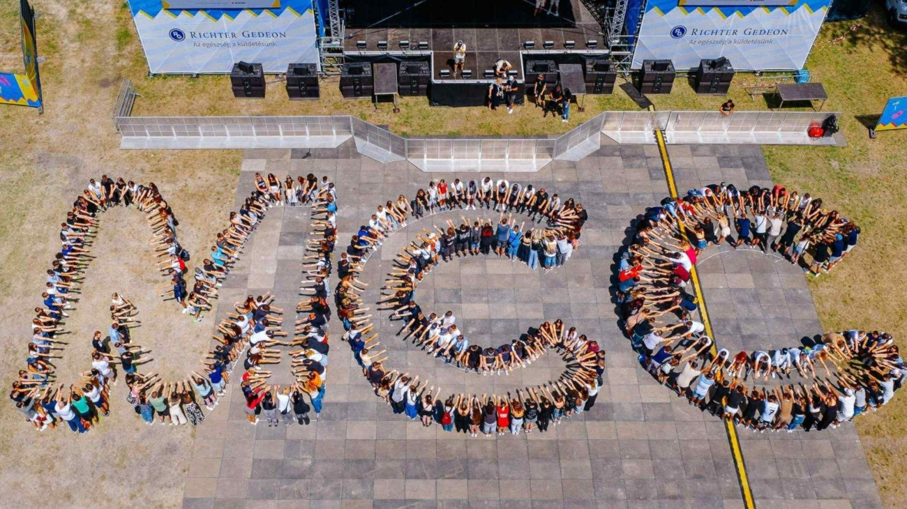 Átadták az MCC megújult szolnoki képzési központját, és további nagy beruházások is zajlanak