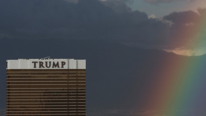 Mégsem lesz Trump Tower a hadsereg ikonikus székházának helyén