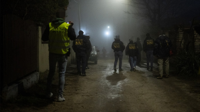 Lecsaptak a rendőrök a halál kufáraira - videó