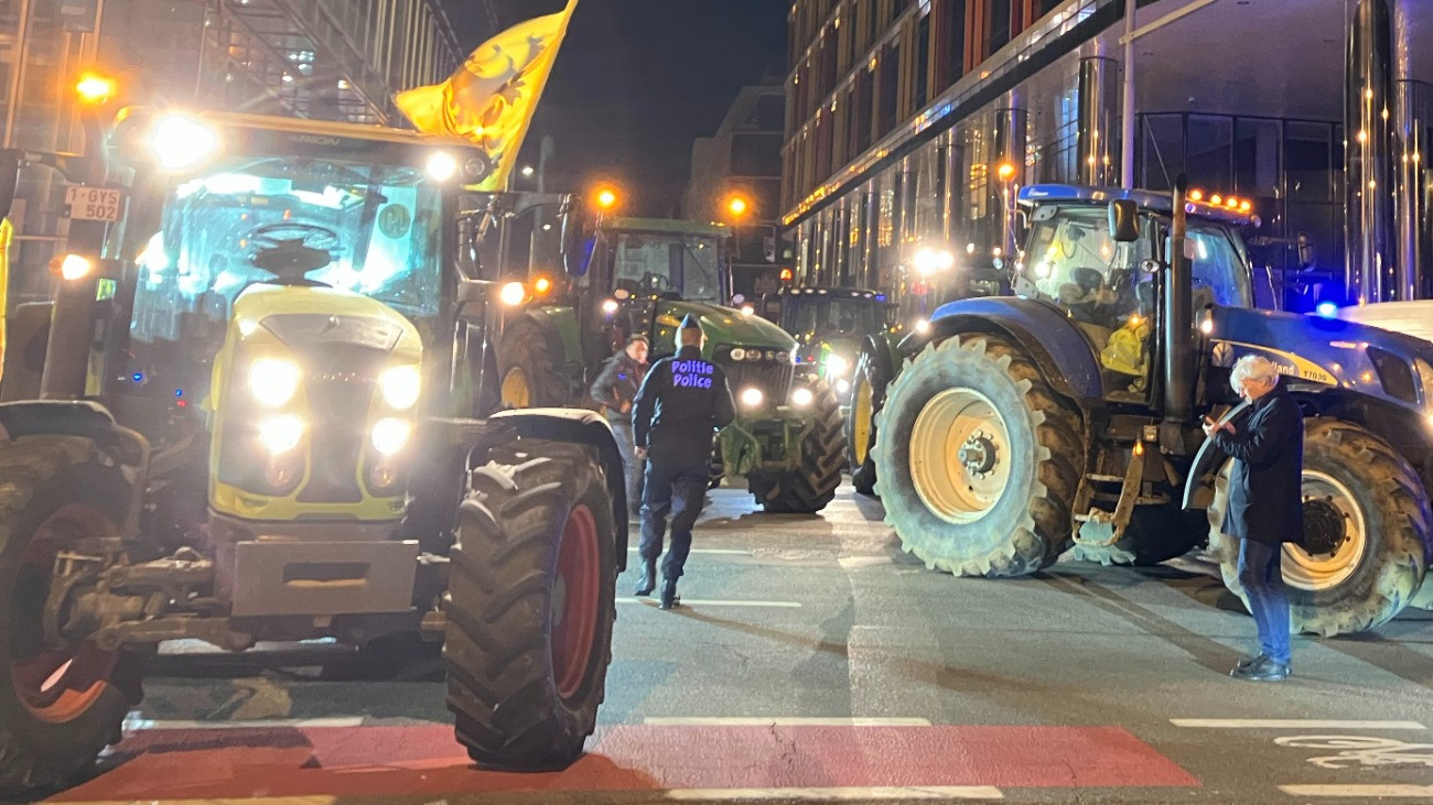 Gazdatüntetés Brüsszelben: borult az eredeti akciózási terv, útlezárások jönnek az EU-csúcs helyszínén