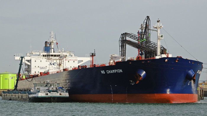 Bekeményít az EU az orosz árnyékflottával szemben