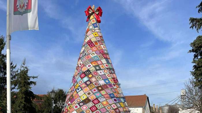 Horgoltak maguknak egy csodakarácsonyfát