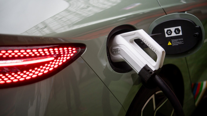 Felforgathatja az elektromosautó-piacot a kínai óriás bejelentése