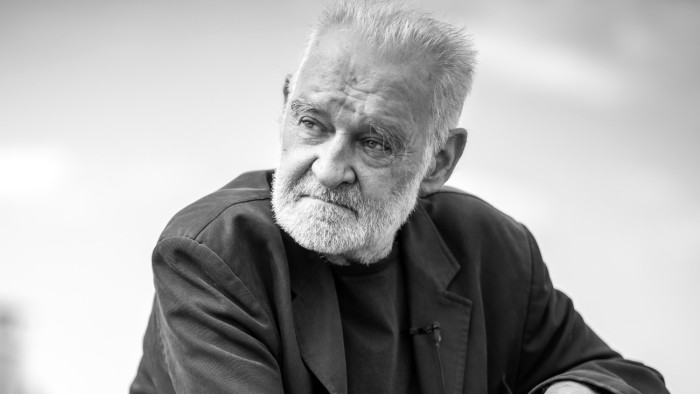 Elhunyt Tarr Béla filmrendező