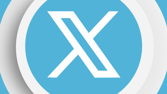 Vizsgálatot indítottak az X ellen gyermekeket is ábrázoló szexuális tartalmú MI-képek miatt Nagy-Britanniában