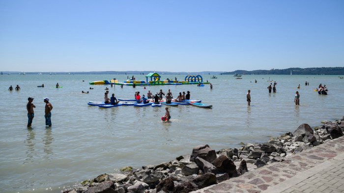 Muszáj megtenni a Balatonnál, különben oda a nyaralás