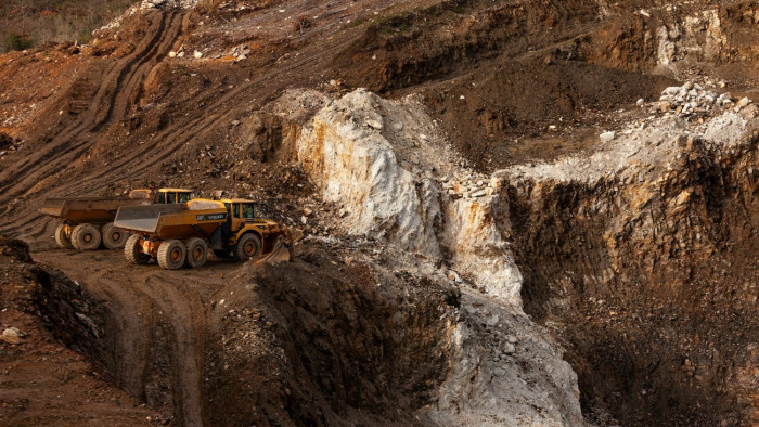 Egyelőre kivár az USA a kritikus nyersanyagok megvámolásával