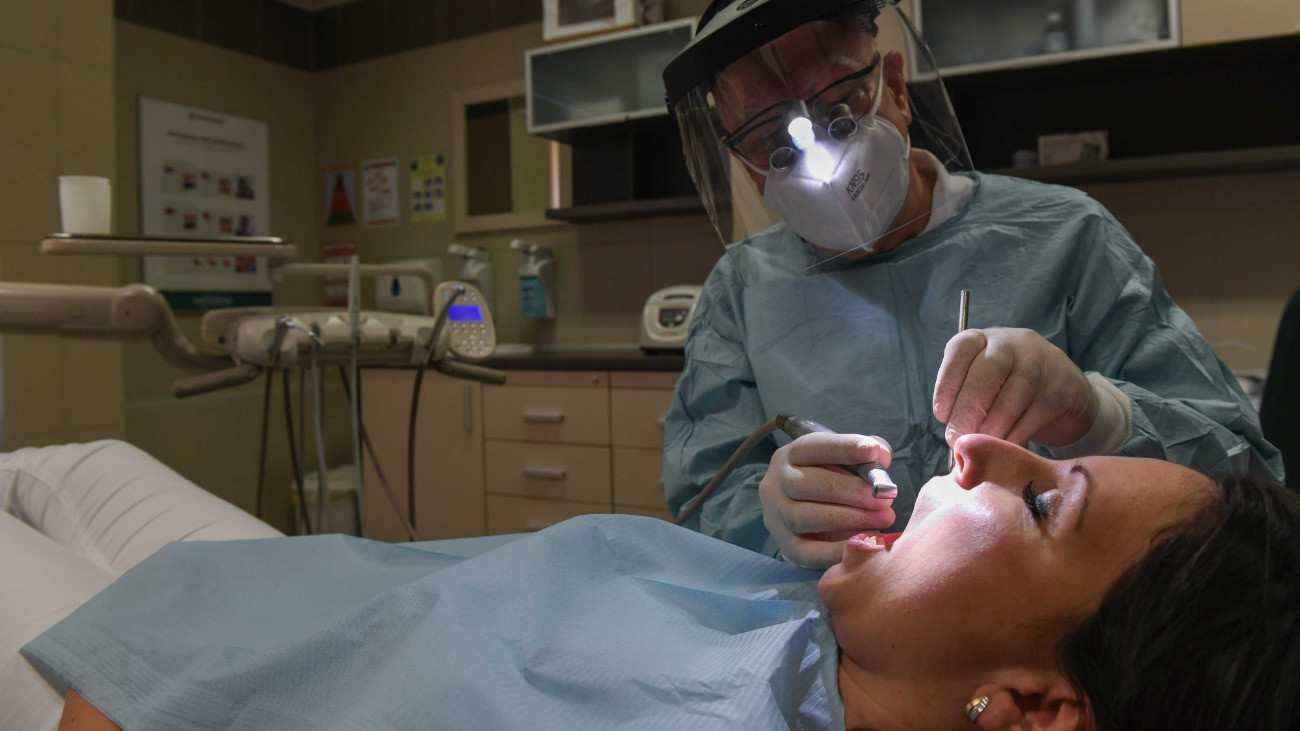 Nincs már messze az a gyógyszer, amitől újra kinőhet a fogunk