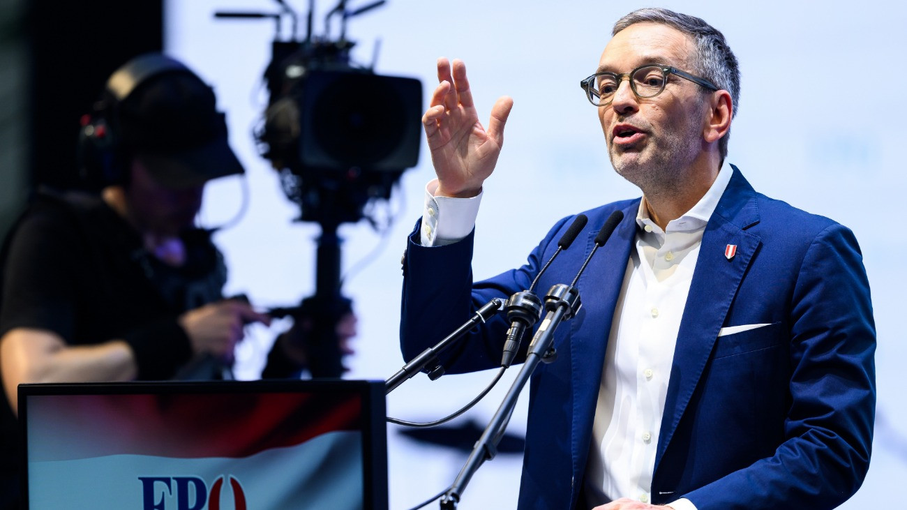 Hadüzenetet intézett az osztrák kormányhoz az FPÖ elnöke