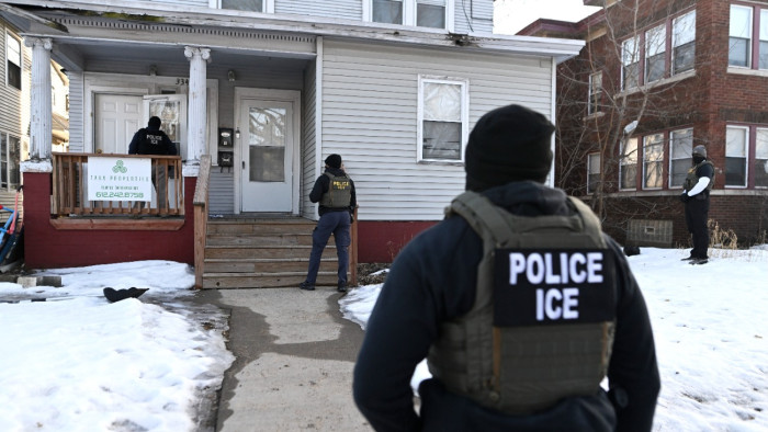 Hiába puskaporos a levegő Minneapolisban, Donald Trump kiáll az ICE mellett