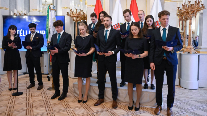 Gyulay Zsolt: felejthetetlen hangulat lesz a téli olimpián, bízhatunk magyar pontszerzésekben