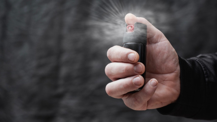 Nyílt utcán támadtak a rablók, milliárdhoz közeli zsákmánnyal menekültek