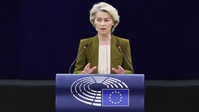 Amerikai vizsgálat: az Európai Bizottság tíz éve titokban befolyásolja a közösségi médiát