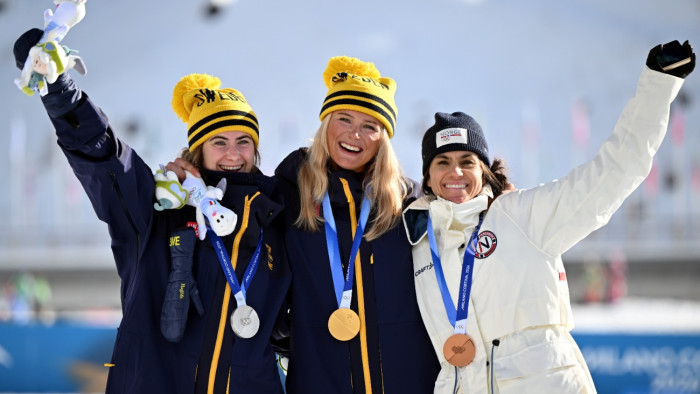 Ez hogyan történhetett? Darabokra törött az ezüstérmes érme