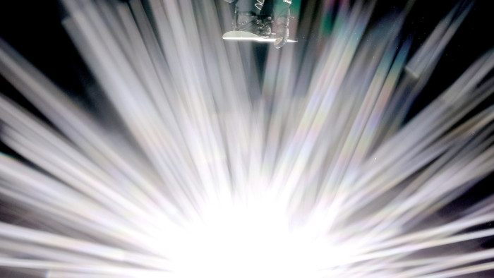 Indulhat a magyar hódeszkás