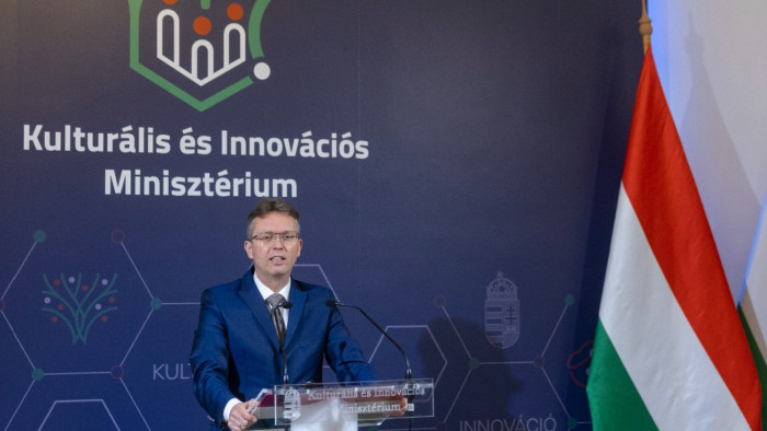 Indul a „három az egyben” képzés