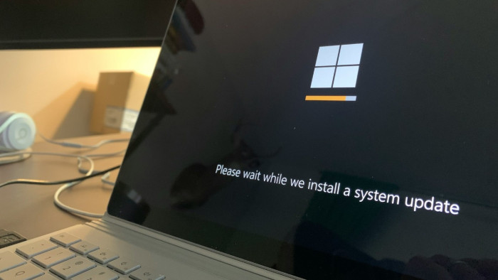 Sürgős javítást adott ki a Microsoft, banális helyen vált sebezhetővé a Windows