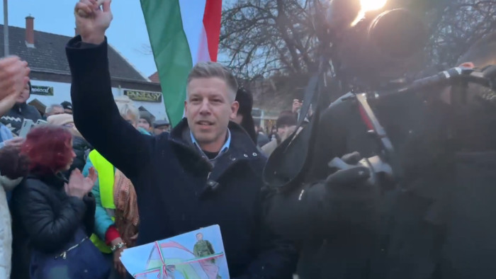 Elindult a Tisza Párt választás előtti utolsó országjárása