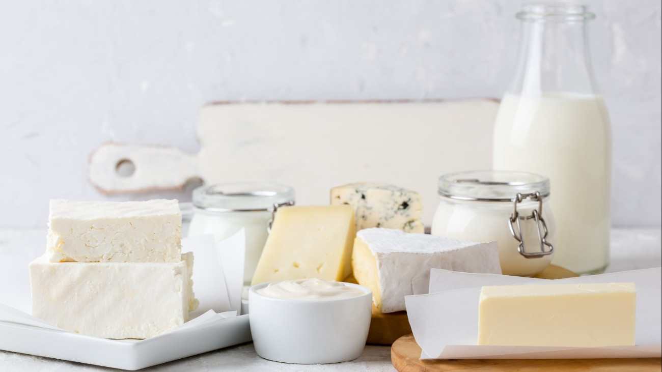 Bajban vannak a hazai tejtermelők: bezuhant a tejár, mindent letarol az olcsó import