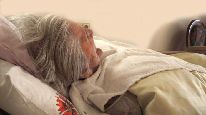 Két nő mulasztása felgyorsította a beteg asszony halálát