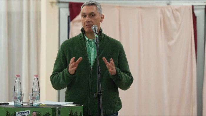 Lázár János: a bankok becsapták a magyar devizahiteles ügyfeleket, a kormány kiáll a károsultak mellett