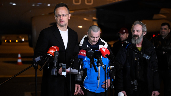 Szijjártó Péter: semmit sem kért Vlagyimir Putyin az elengedett foglyokért