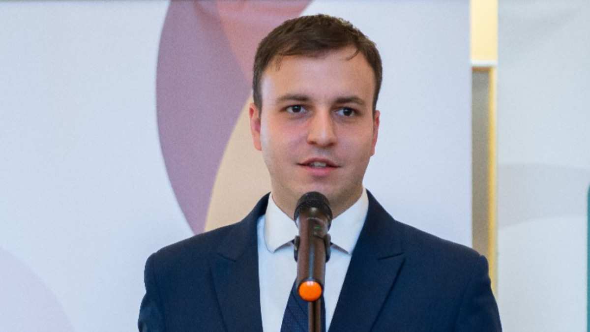 Varga Nándort választották az RMDSZ Brassó megyei szervezetének élére.