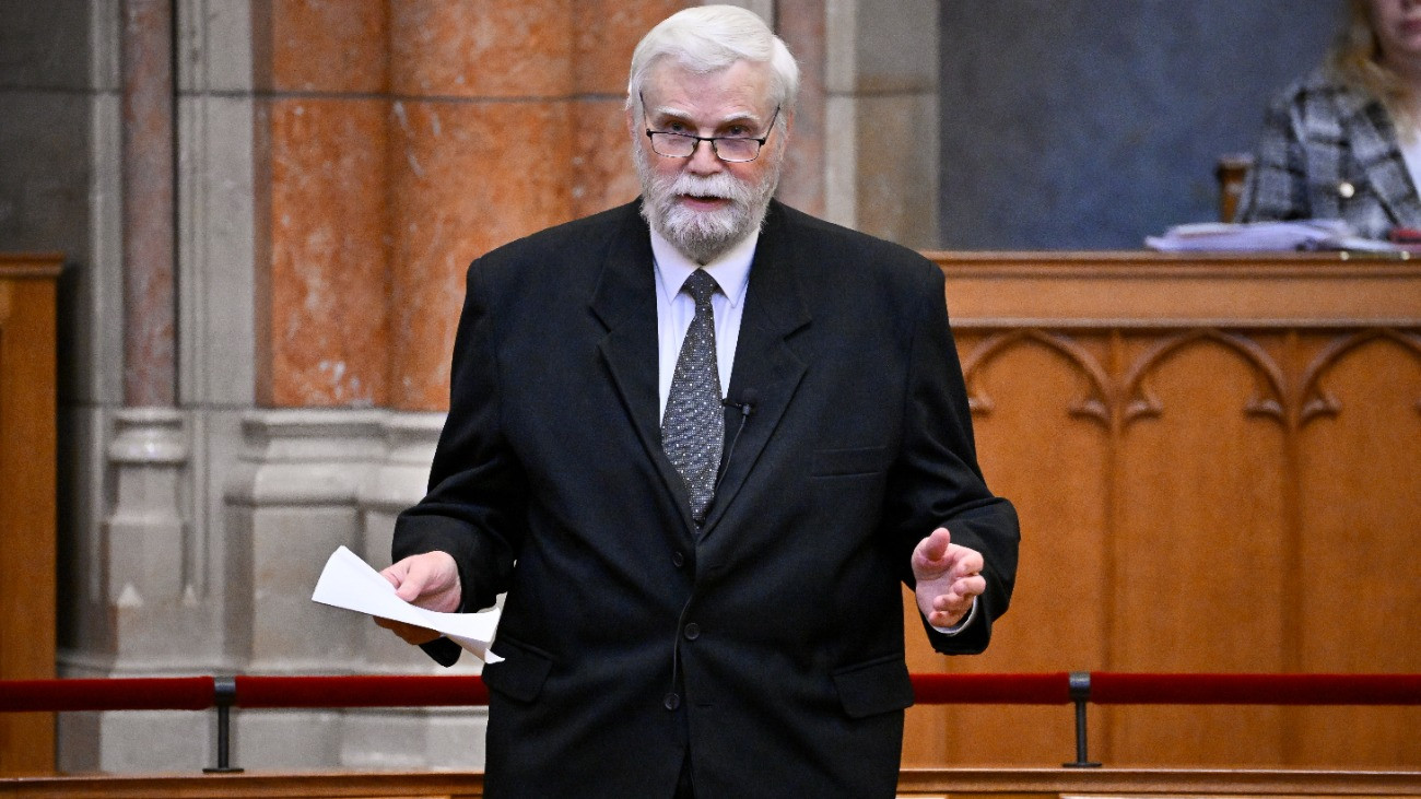 Ellenzékiek búcsúja, ukrán támogatás elutasítása, új atomenergia-törvény – így zajlik a jelenlegi Országgyűlés utolsó napja