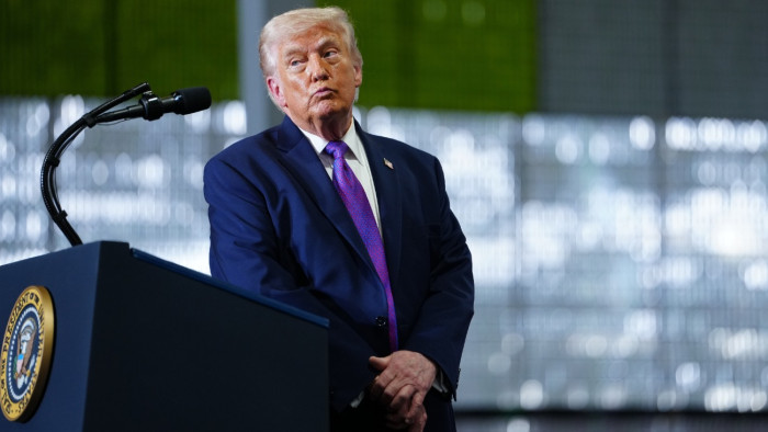 Donald Trump megszólalt a szárazföldi csapatok Iránba küldése ügyében