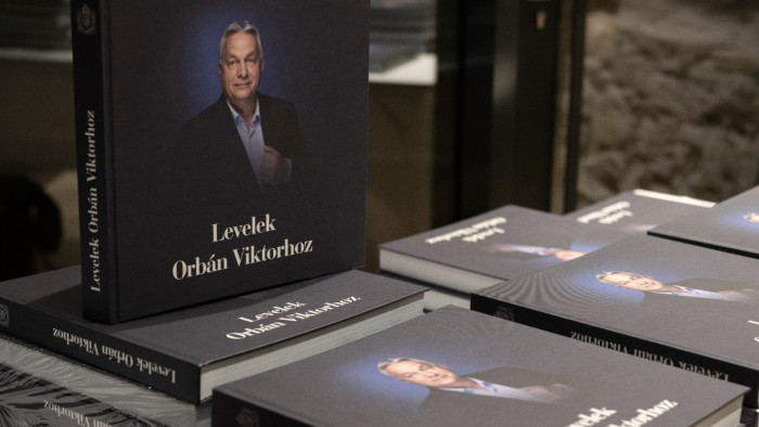Így látják Orbán Viktort a világ szereplői – 60 ezer levélből válogattak