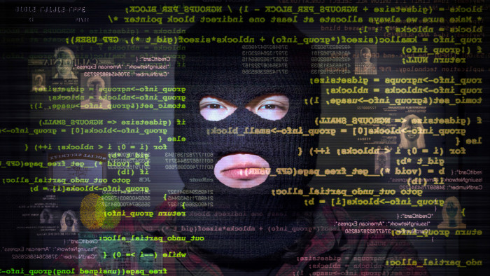 Majdnem terrortámadás történt Párizsban