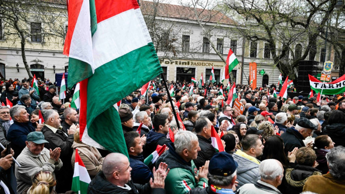 Azokkal élünk együtt, akikkel akarunk - erről is beszélt Orbán Viktor Békéscsabán