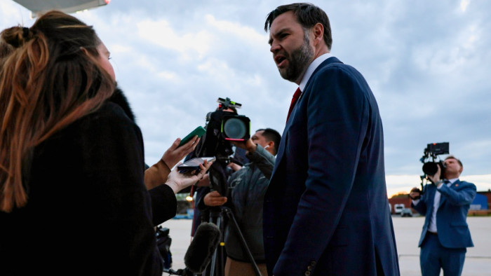 Landolt az amerikai alelnök gépe Budapesten