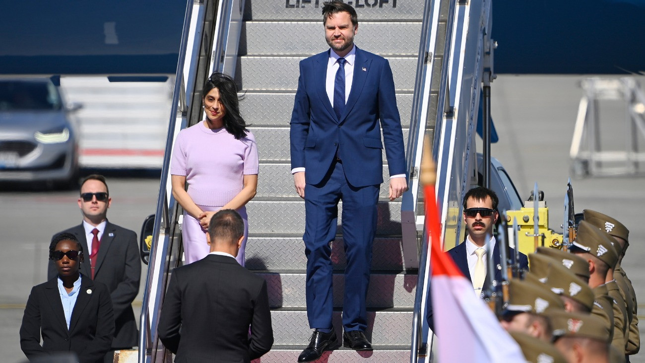 Landolt J. D. Vance amerikai alelnök gépe Budapesten