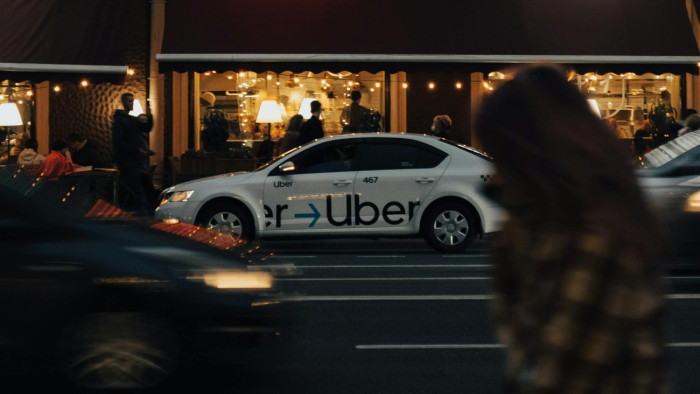 Megkezdheti robotaxi-forradalmát az Uber
