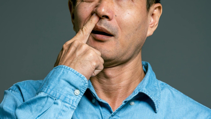 Meghökkentő összefüggést találtak egy illetlen szokás és az Alzheimer-kór között