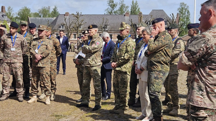 Magyar csúcskatonák indultak Faranciországba